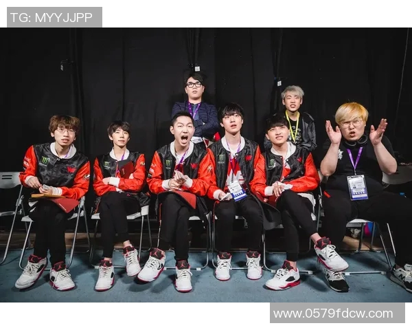 高校联赛特别报道:WE战队从默默无闻到崭露头角的成长历程揭秘