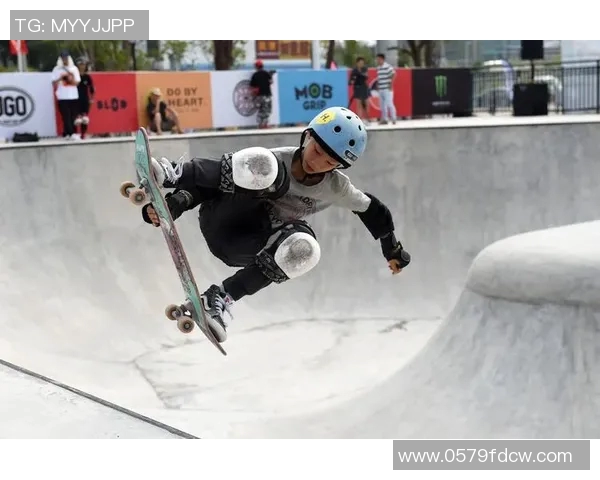 滑板文化的碰撞与融合：深入北京滑板队的激情与梦想