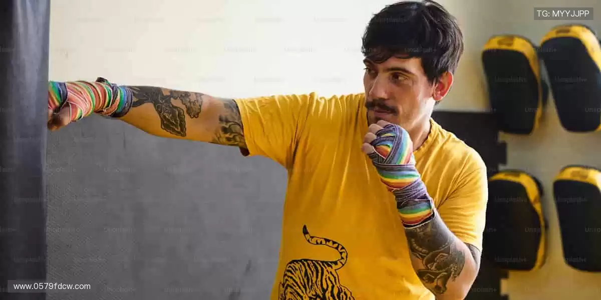 🏋️ 健身社区,陪你蜕变!❤️ 从打卡到成就,我们一路见证!